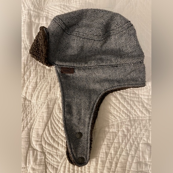 Puma Trapper Winter Hat - Picture 4 of 6